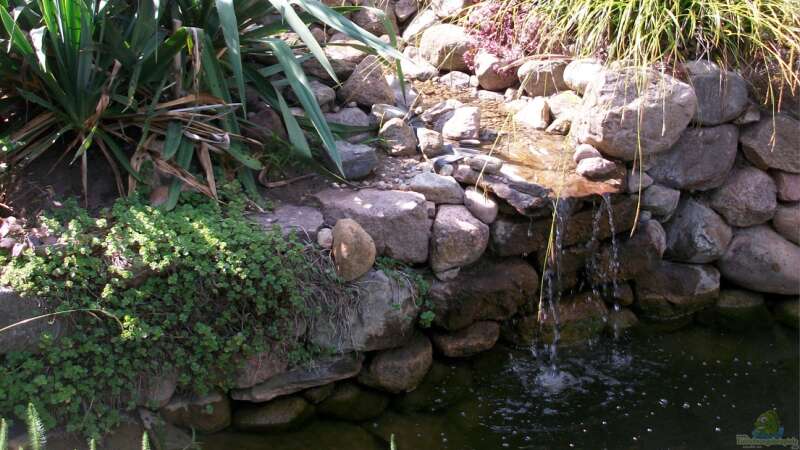 Romantisches Plätschern im eigenen Garten: Wasserfall für den Teich