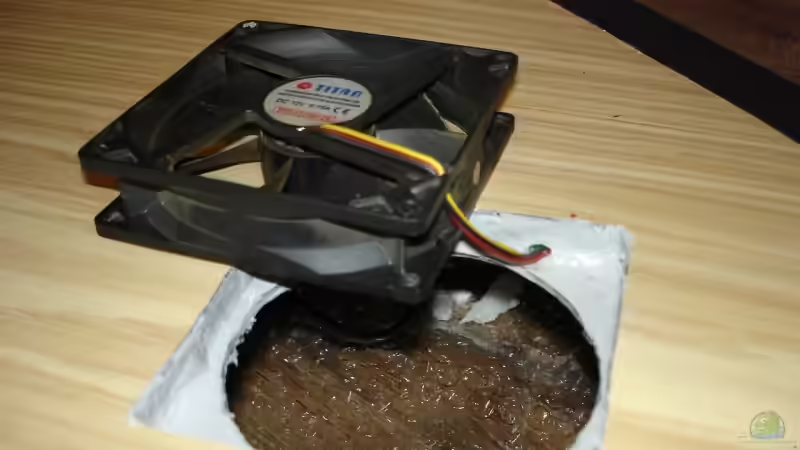 ~~~  Einbau der Be & Entlüftung  ~~~ von Holger Rauhe (7)