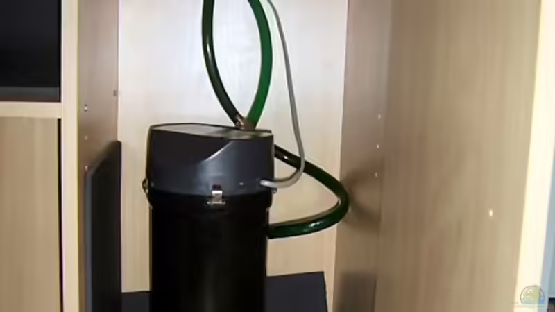 Eheim: Hersteller von Aquaristik-Produkten (Einrichtungsbeispiele Eheim-Produkte)