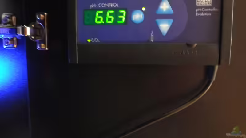 10 kg CO² Flasche um Dennerle Evolution Space Druckminderer von Oberoesterreicher (30)