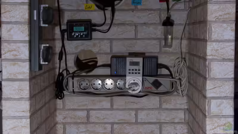 2017 Unterbau - links - Hauptschalter, Licht, CO² von Herr Lampe (70)