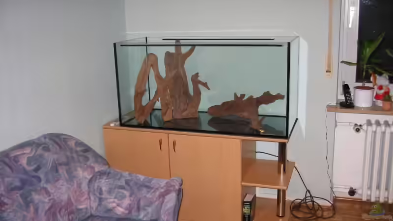 21.02.2007: Unterschrank und Becken stehen endlich von Steffen L. (2)