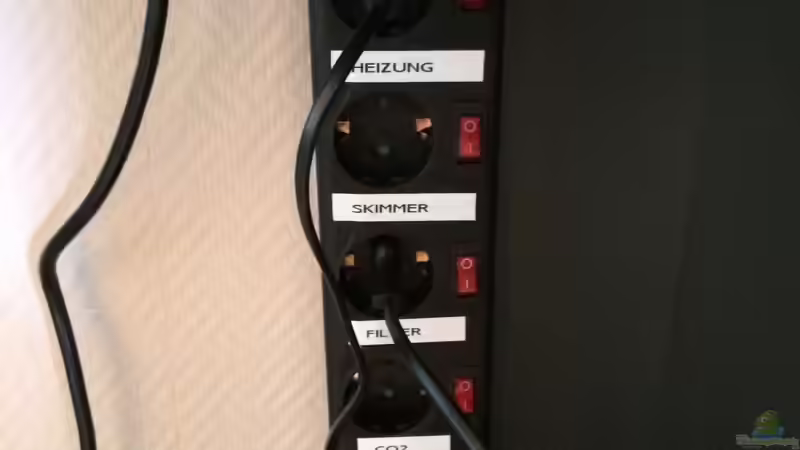 23.04.2021 linke Seite, 6fach Steckdose von herkla (29)