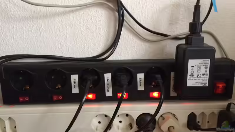 28.04.2021 6 fach Steckdosenleiste, einzeln schaltbar von herkla (19)