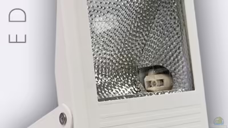 2x HQI 150 W  Neu Einbau am 05.05.10 die alten sind leider schwatz und passen dewegen von Diskus-Freak®aka Benny&Anja (31)