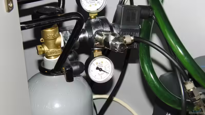 4 kg Co2 Flasche mit Druckminderer von Dario (13)