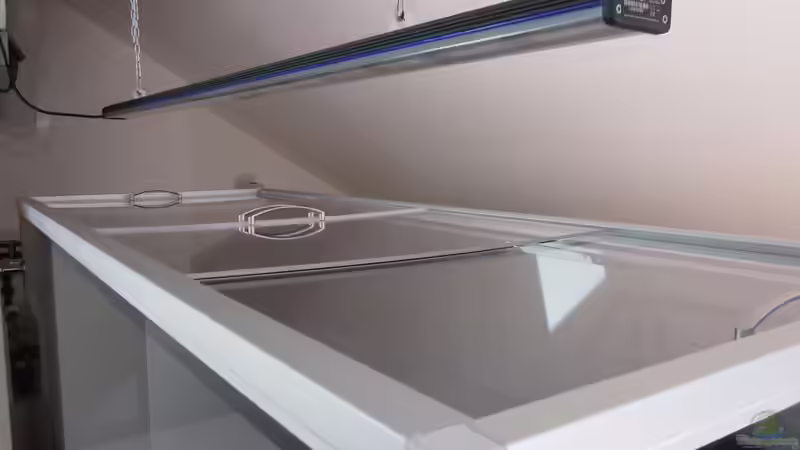 Abdeckung: Aluprofil mit Schiebescheiben von Holly (7)