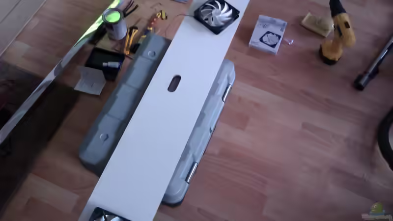 Abdeckung für den LED Kasten von Biffty (86)