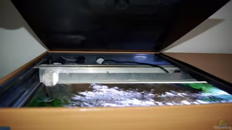 Abdeckung mit Lichtbalken von Jens Beier (8)