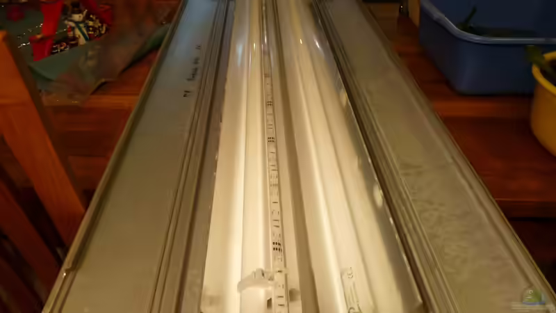 Akva-Stabil-Abdeckung mit T8-Leuchtbalken u. LED-Nachtbeleuchtung von Guzzi-Werner (27)