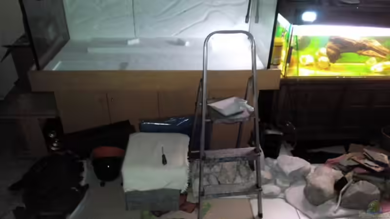 anpassen der Rückwand, wie man sehen kann, sind es zwei Teile geworden, anpassen von Marcel Wagner (4)