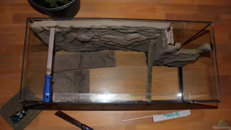 Ansicht von oben (Motivrückwand frisch eingeklebt) von Springer (4)