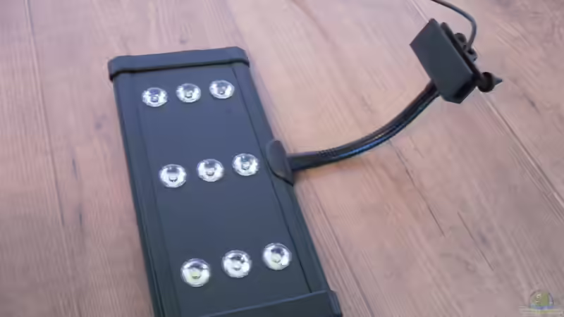 Aqua Light LED Clip on Light - UltraBright von Jens Kändler (5)