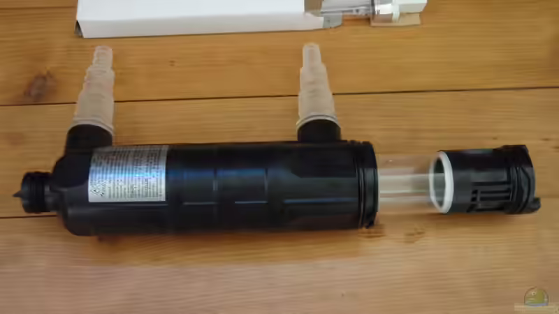 Aquael UV Sterilizer AS-9W von The Pictus catfish (30)