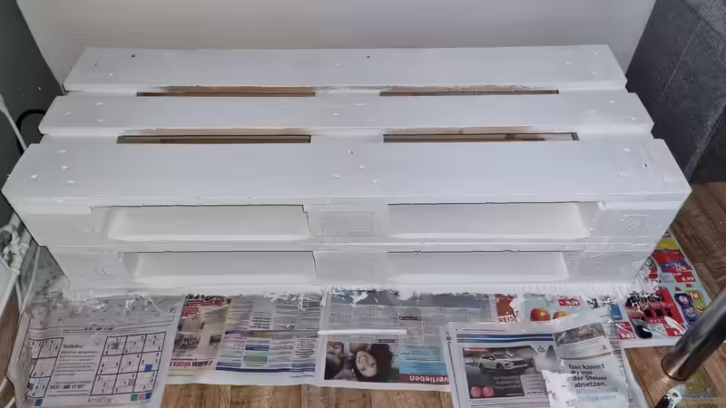 Aquarium Unterbau  Mit einer Europalette und eine Siebdruckplatte  somit steht  das von Peter Peter (2)