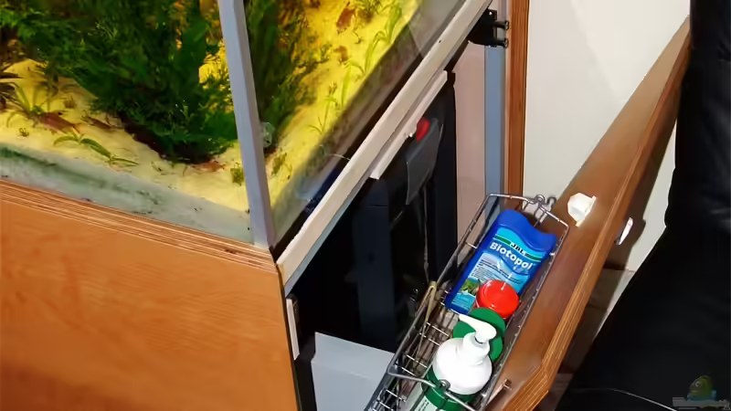 Aufgeklappter Unterschrank von Ulrich Corsten (5)