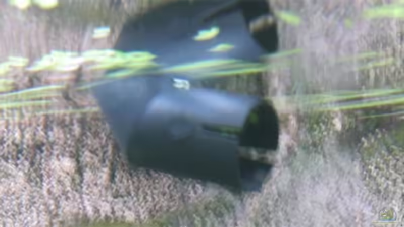 Auslass in der Mitte von Bastian Otto (15)