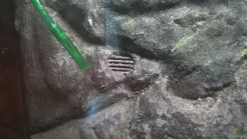 Auslass in der Rückwand im Detail von Ether1986 (5)