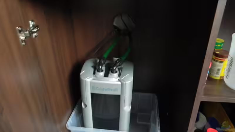 Außenfilter im Schrank von Nick3 (17)