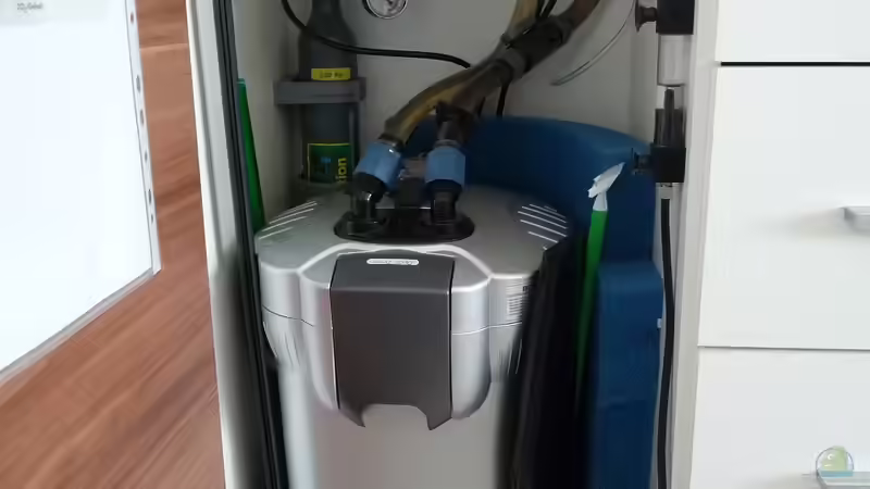 Aussenfilter und Co2 Anlage von &lt;°))&gt;&lt; aliashardy &lt;°))&gt;&lt; (4)