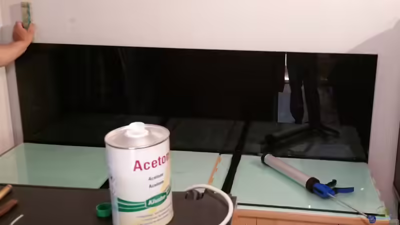 Becken wird geklebt von StevenS (3)