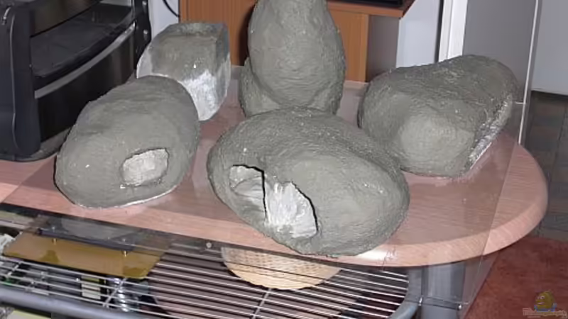 Blog: Bau Rückwand und Steine (4205)