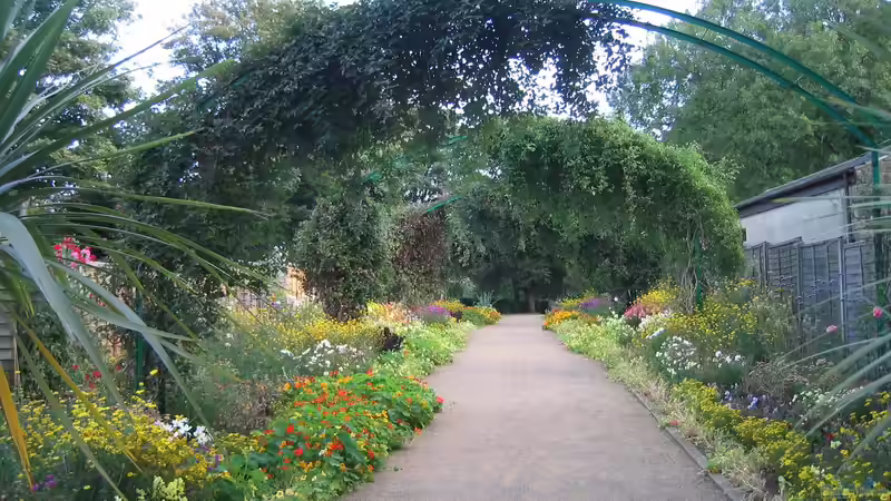 Blog: Entdecke die Schönheit von Monets Garten: Ein Paradies der Impressionisten (6102)