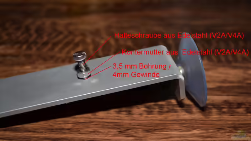 Blog: Mich@`s Bastelecke: Befestigung einer LUM-Light in einem Standardlampenkasten (4847)