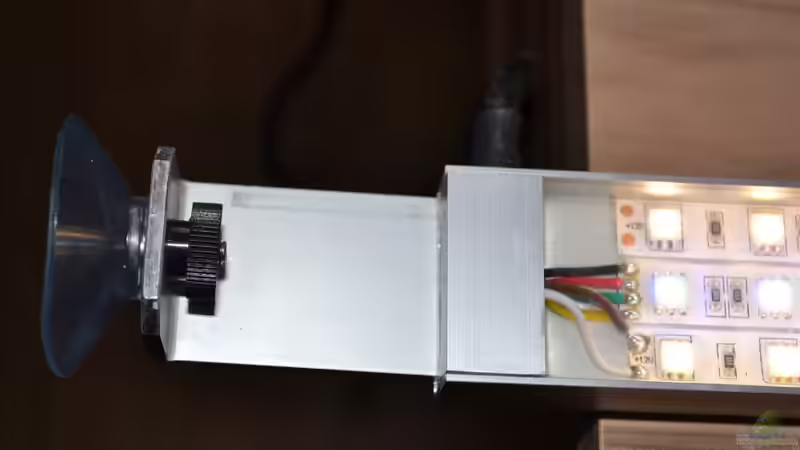 Blog: Mich@`s Stiftung Aqua-Test:  Test der LUM-Light Aqua LED Styl RGB (4775)