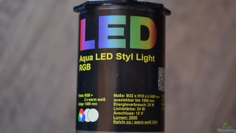 Blog: Mich@`s Stiftung Aqua-Test:  Test der LUM-Light Aqua LED Styl RGB (4775)