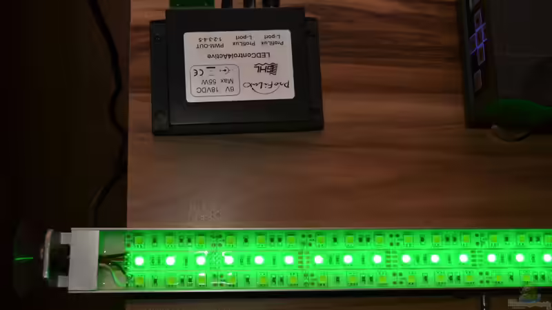 Blog: Mich@`s Stiftung Aqua-Test:  Test der LUM-Light Aqua LED Styl RGB (4775)