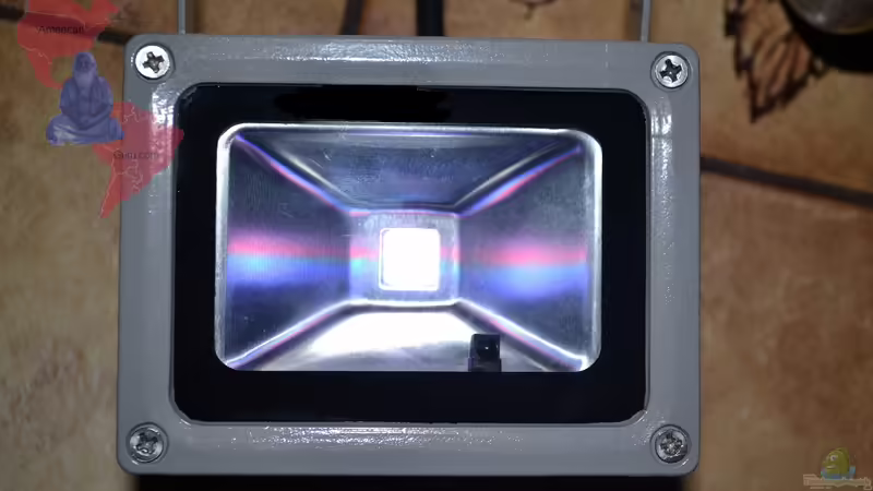Blog: RGB LED-Fluter für die Aquaristik nutzbar machen (4610)