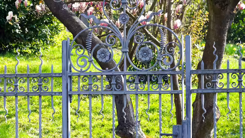 Blog: Schmiedeeisen: Retro-Design für den Garten - Wie ein zeitloses Material den Außenbereich aufwertet (7497)
