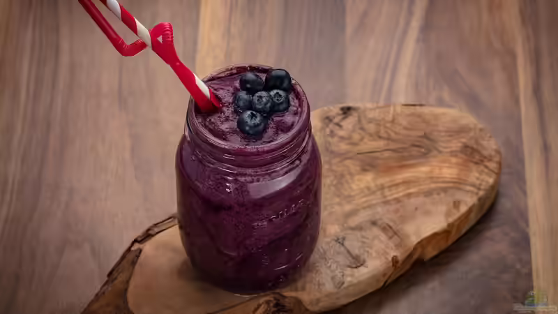 Blog: Smoothie aus dem eigenen Garten - Frische, Geschmack und Gesundheit im Glas (7740)