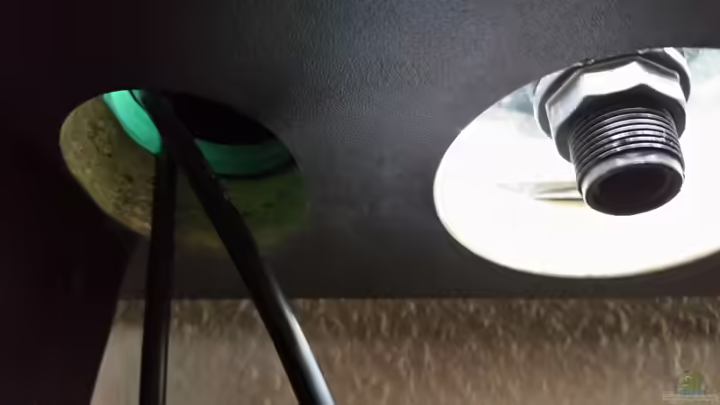 Bodenablauf und Kabelschacht von foxi (28)