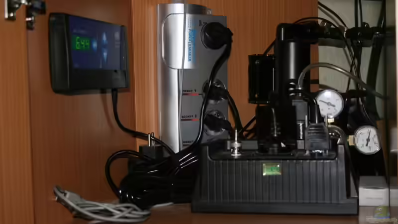 CO2-u.Lichtsteuerung von Schlegi (7)