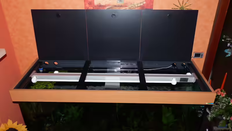 Darauf solltest du beim Kauf einer Abdeckung für dein Aquarium achten