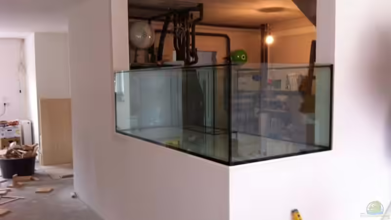 Das Aquarium steht (vor dem Umbau) von Tooooni (2)
