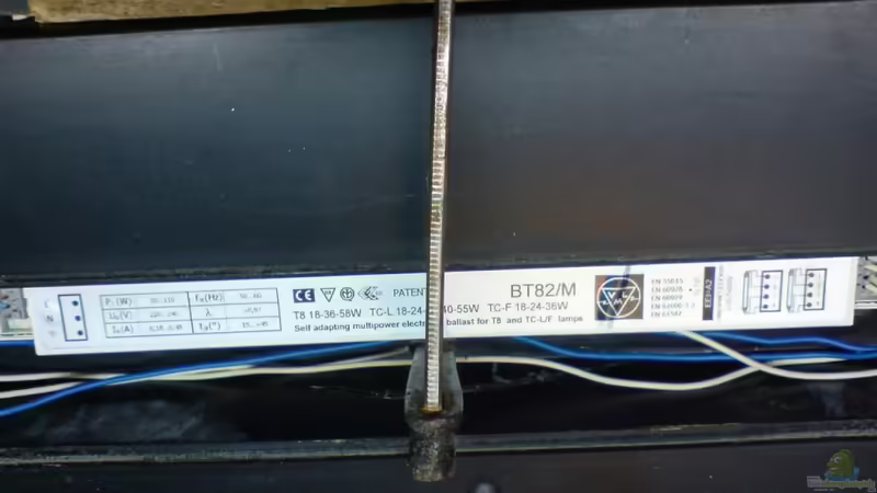 Das EVG habe ich mit ´UHU Plast spezial´ angeklebt: bombenfest von timme (44)