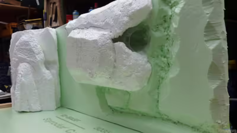 Dekoration im Aquarium Dark Stone MBuna-aufgelöst- von AjakAndi (5)