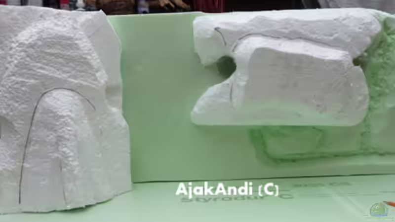 Dekoration im Aquarium Dark Stone MBuna-aufgelöst- von AjakAndi (6)