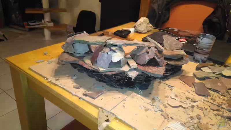 Dekoration im Aquarium Marco&#039;s Schieferbruch von AdrianSoS (48)