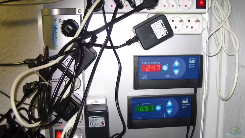 Dennerle PH-Controller und Duomat von AquaTropica CGN (18)