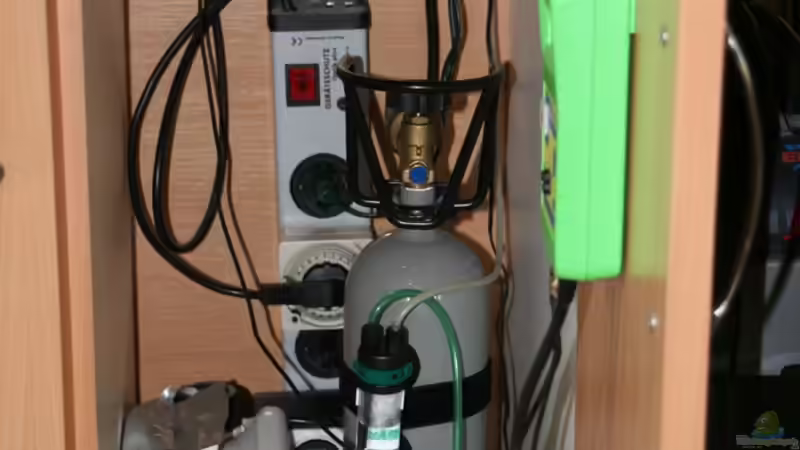 Die CO2 Anlage + PH Controller von Thomas Brandt (12)