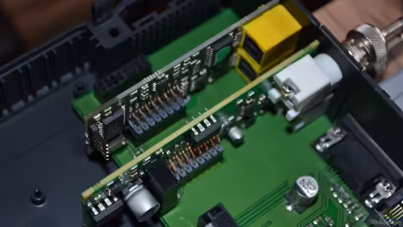 Die eingebaute PLM-4L, rechts daneben noch die Redox/Leitwert (F)-Kombikarte von GGuardiaNN (60)
