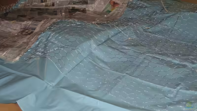 Die ersten Streifen Pappmasche von Delta (10)