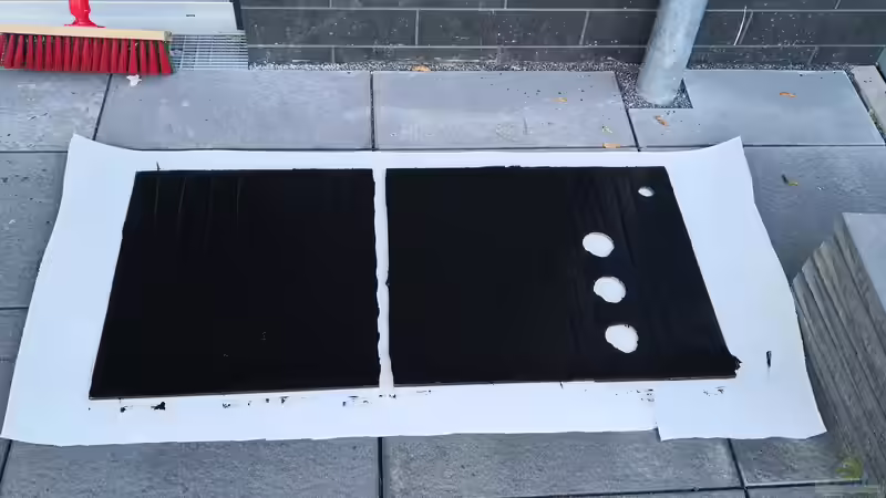 Die Glasscheiben für den Filter, hier mit Silikon bestrichen. von Florian Bandhauer (36)