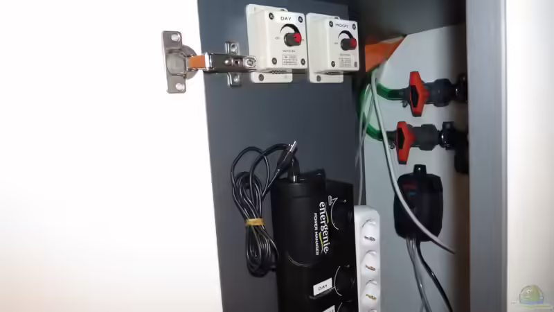 Dimmer und programmierbare Steckdosenleiste von BastiB (27)