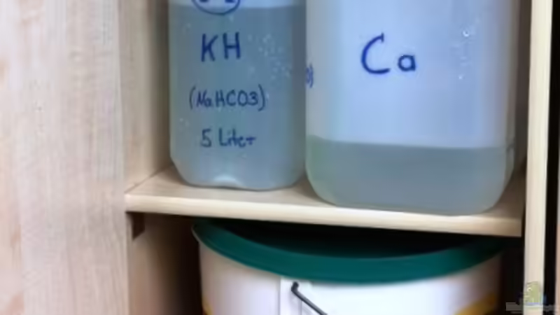 Dosierpumpe mit ´Balling-Salzen´ & Fass für Verdunstungswasser von DaHeit1982 (11)