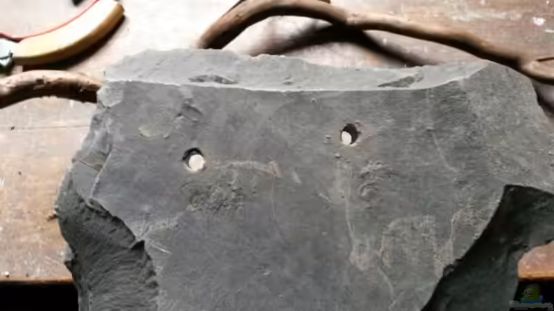 Durchbohren der Schieferplatten von Markaroni (26)